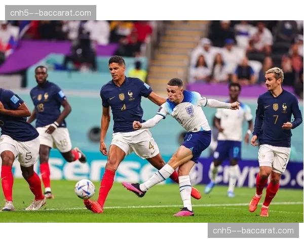 核心球员伤病风险评估 姆巴佩膝盖状况影响法国争冠前景